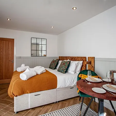 District Woodland Pods - Winster, Bowness-on-windermere Lodge *