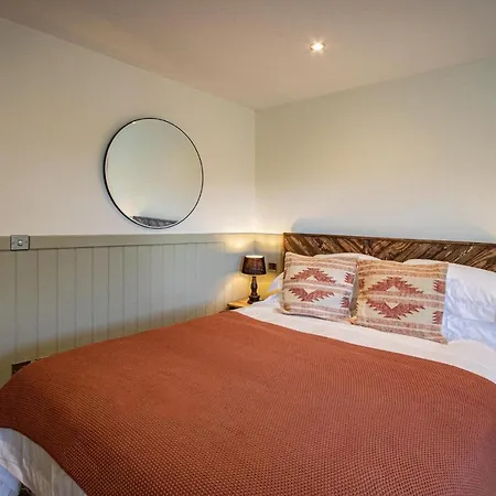 District Woodland Pods - Winster, Bowness-on-windermere *