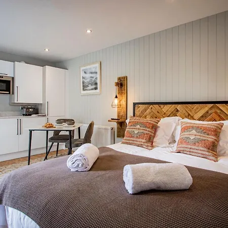 District Woodland Pods - Winster, Bowness-on-windermere Lodge *