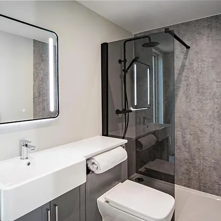 District Woodland Pods - Winster, Bowness-on-windermere