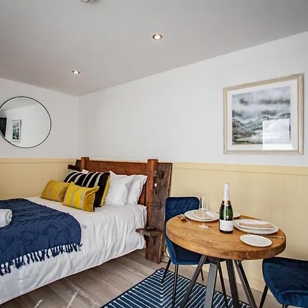 District Woodland Pods - Winster, Bowness-on-windermere Lodge