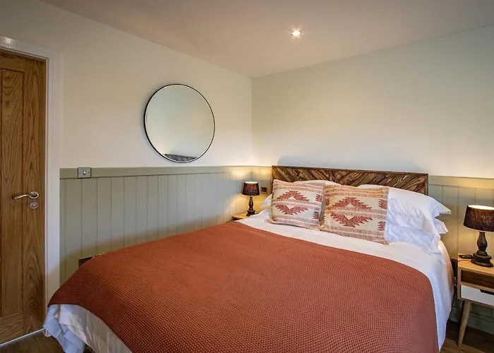 District Woodland Pods - Winster, Bowness-on-windermere *