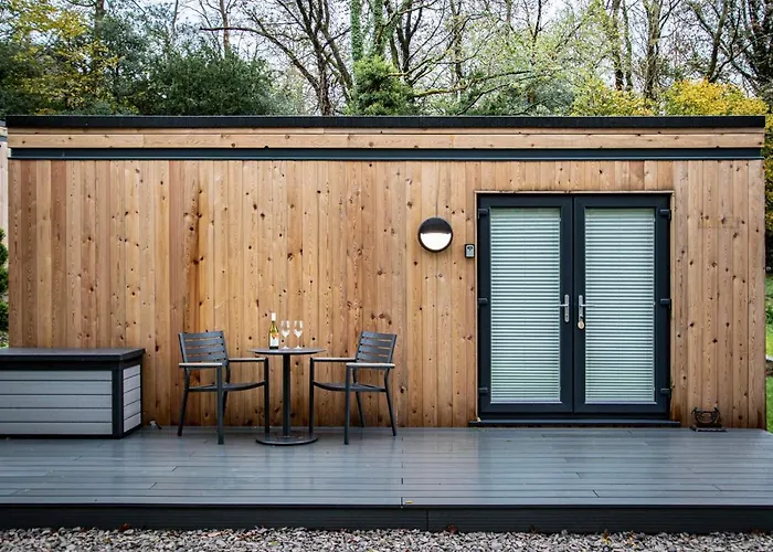 District Woodland Pods - Winster, Bowness-on-windermere