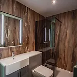 Lodge District Woodland Pods - Winster, Bowness-on-windermere