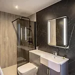 Lodge District Woodland Pods - Winster, Bowness-on-windermere